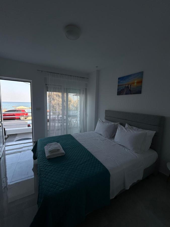 Chrisanthi Apartments อาร์คานเยโลส ภายนอก รูปภาพ
